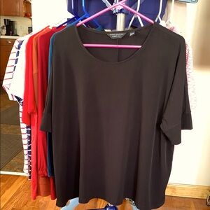 Black Susan Graver Liquid Knit Women's Short Dolman Sleeve Top